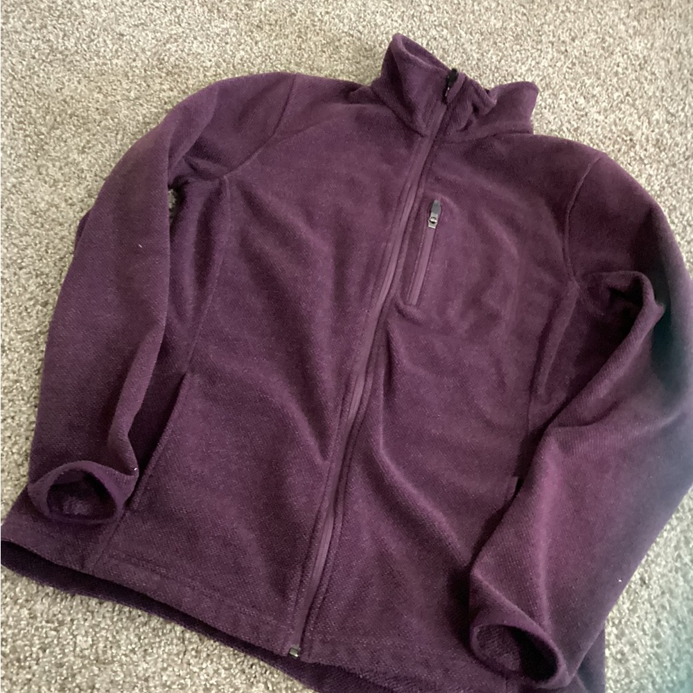 Women’s Duluth Trading Company fleece jacket